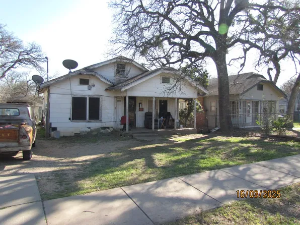 3222 Grayson St, Fort Worth, TX 76119
