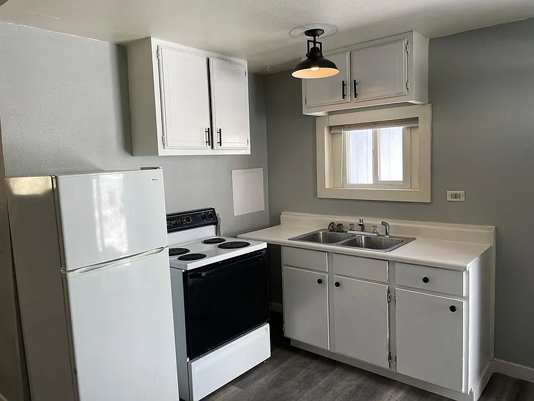 414 E 2nd St #414 — Photo 7