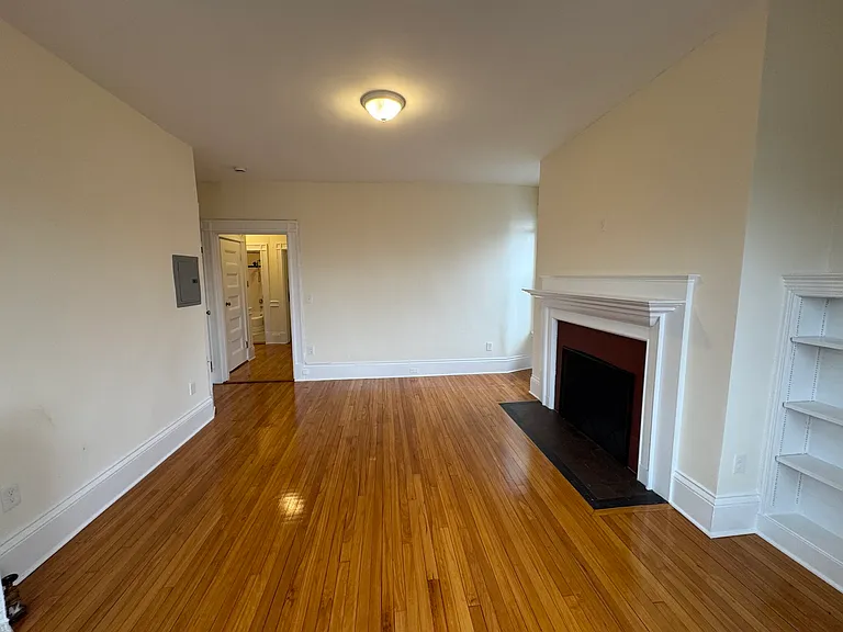 2 Ware St #202 — Photo 7