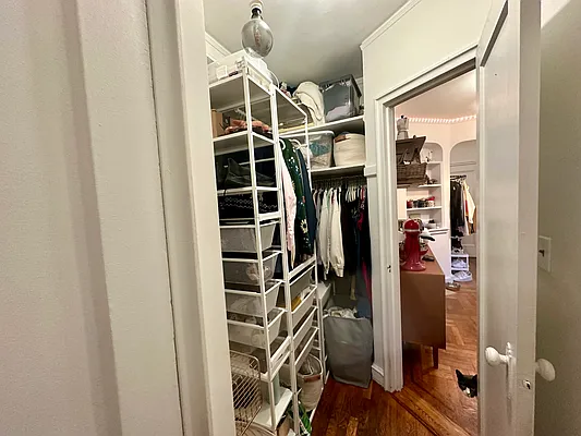 Rented by Carol T. Marino, LREB | media 16