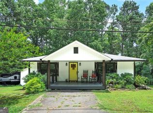 62 Valley View Dr, Cartersville, GA 30121