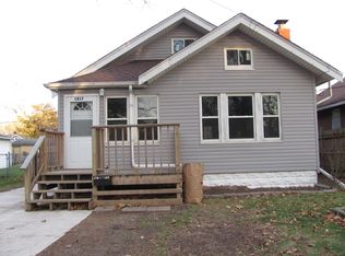 1817 Ridge Ave, Rockford, IL 61103