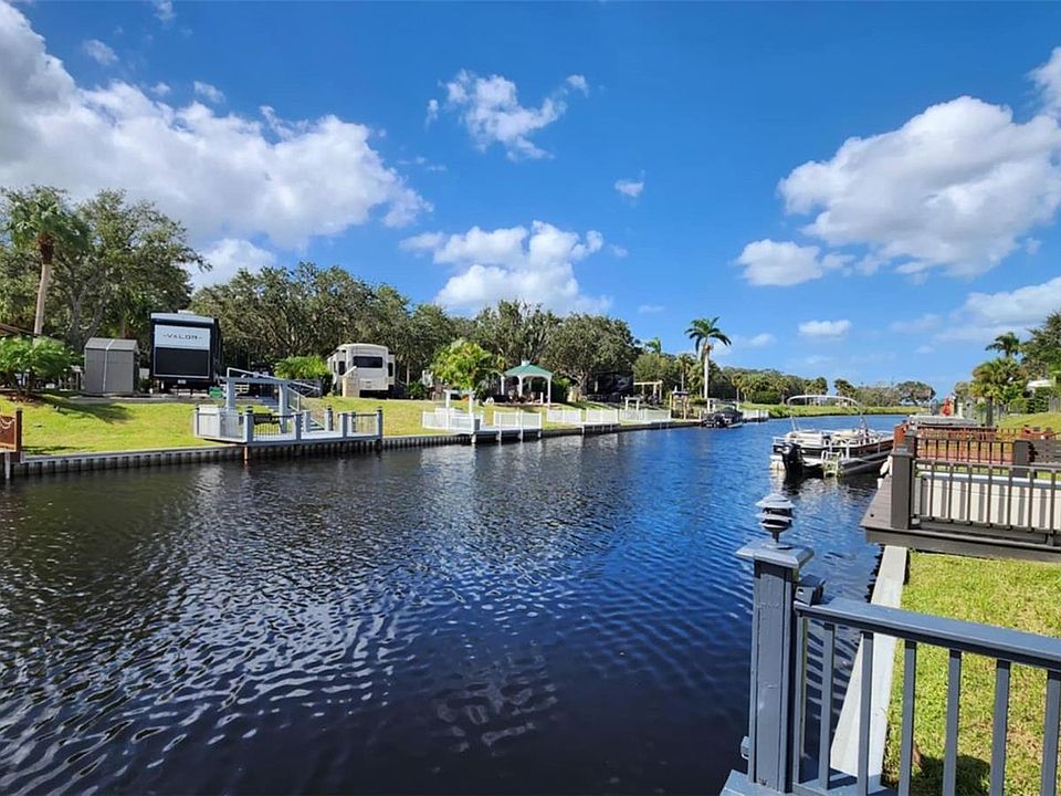 1st image of 577 WATERWAY DRIVE