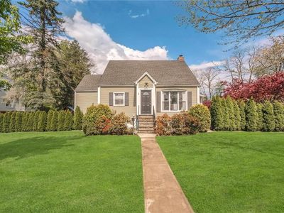 609 Wood Street, Mamaroneck, NY, 10543