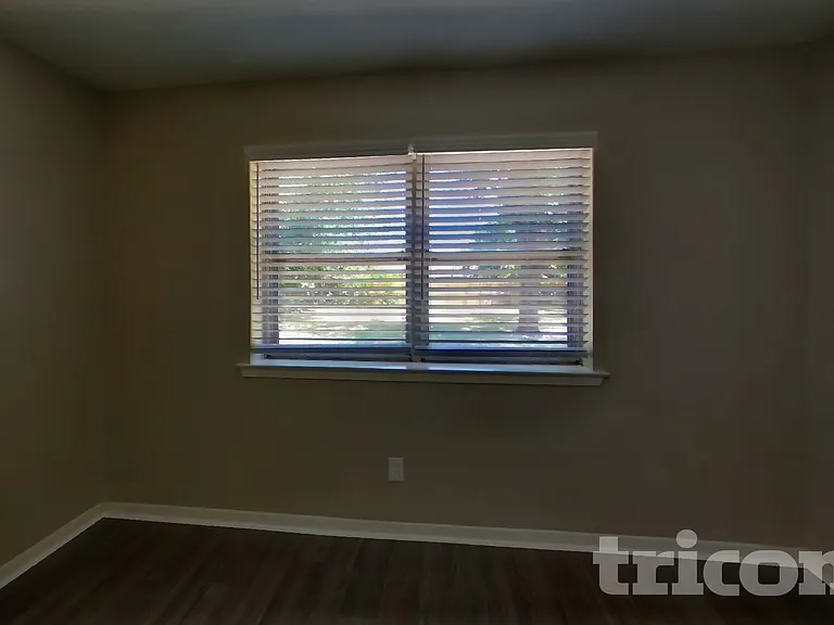 3307 Hummingbird Ln — Photo 8