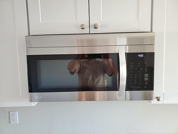 5th image of 4307 N 81st Ave