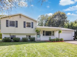 4003 Devonshire Ave, Kalamazoo, MI 49006