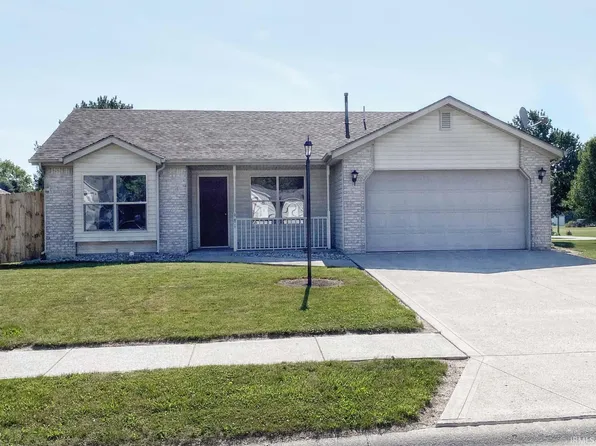 981 S Valley River Dr, Columbia City, IN 46725