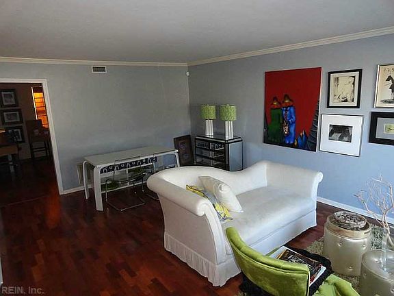 3rd image of 5033 Cliffony Dr