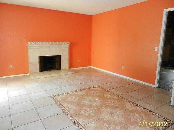 4th image of 4520 Silverton Way