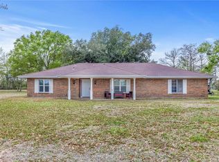 1885 Sutherland Rd, Lake Charles, LA 70611