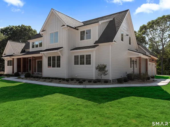 23-1 Heritage Road, East Lyme, CT 06333