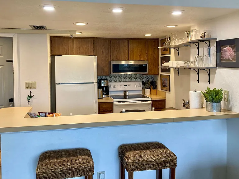 3170 Matecumbe Key Rd #117 — Photo 5