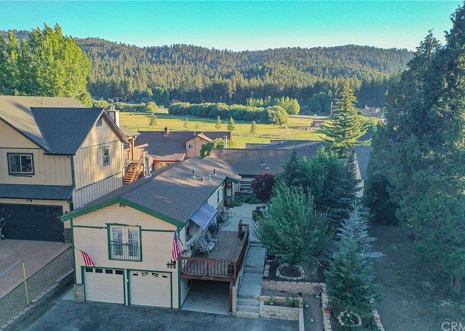1st image of 754 Tehama Dr