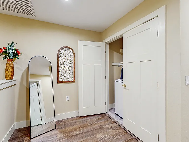 7409 Red Robin Ln — Photo 21