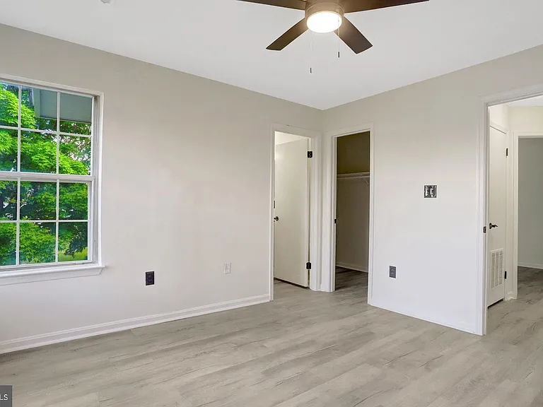 8627 Beekman Pl #C-27C — Photo 11