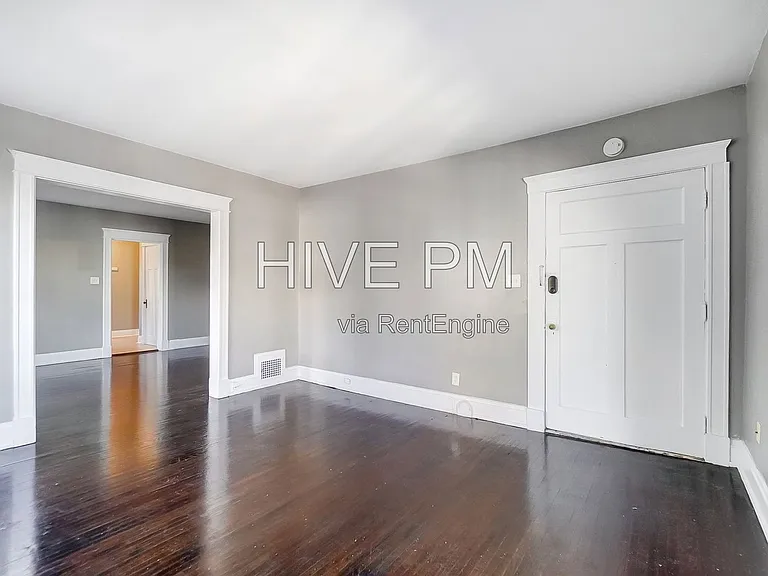 3636 Besuden Ct #2 — Photo 5