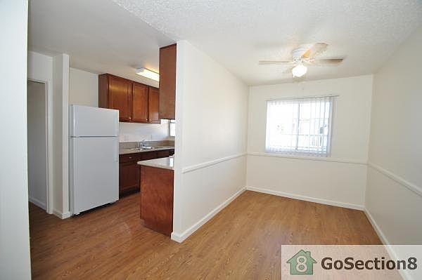 2nd image of 8549 Glenhaven St APT H