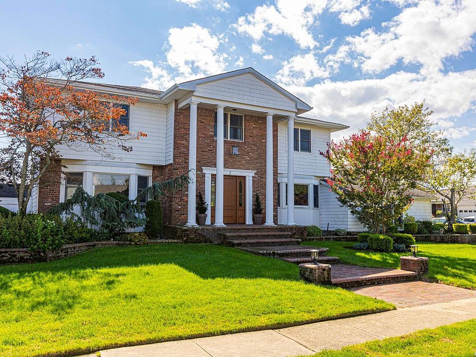 2 Andrews Dr, Massapequa Park, NY 11762 MLS 3438724 Zillow