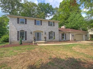 880 Squirrel Hill Dr, Boardman, OH 44512