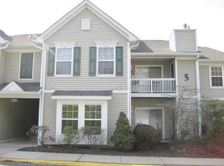5203 Lenox Oval, Pittsburgh, PA