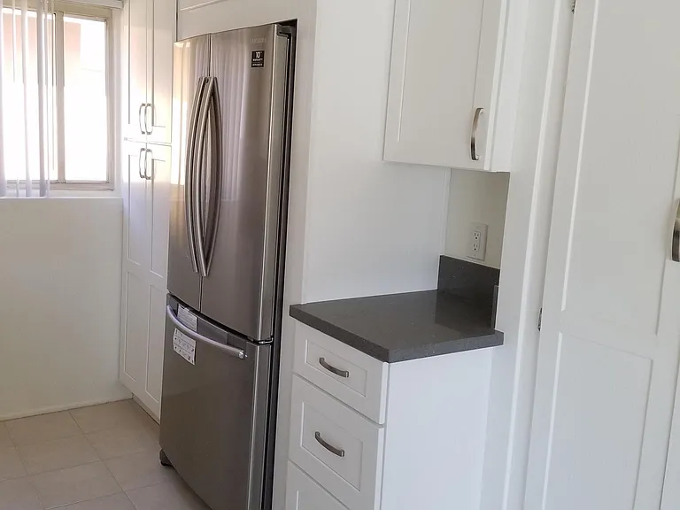 1907 Mathews Ave #B — Photo 4