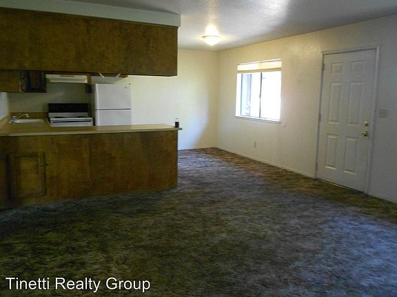 2nd image of 1010 Buena Vista Dr