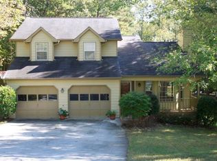 2969 Old Oaks Ct, Buford, GA 30519