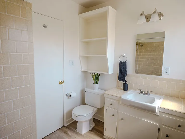 4122 Deeboyar Ave — Photo 4