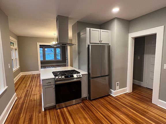 3rd image of 80 Woodland Ave #2