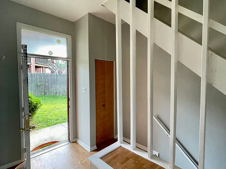 3426 Melwood Ave — Photo 16