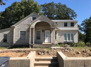 454 High St, Mystic, CT 06355