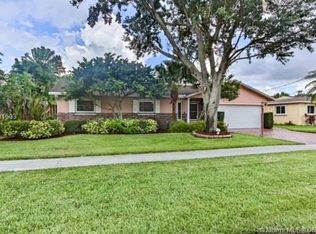 151 SW 127th Ave, Plantation, FL 33325