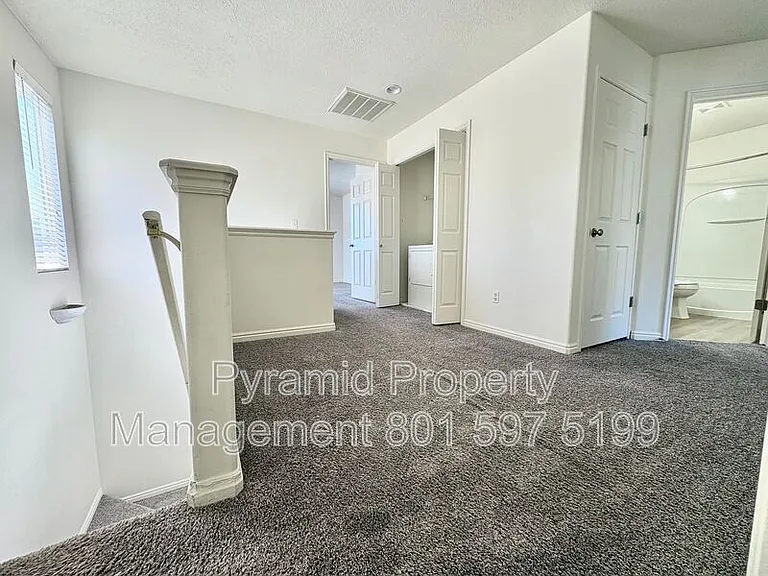 1553 W Vivante Way — Photo 8