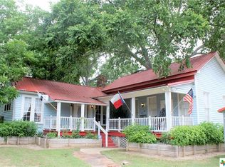 26 Park Rd #11-N, Gonzales, TX 78629