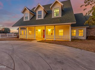 16018 E Twin Acres Dr, Gilbert, AZ 85298