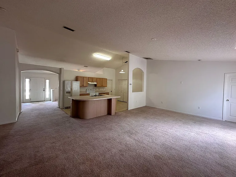 33 Rybark Ln — Photo 10