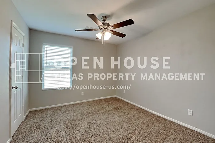 2544 Elm Crossing Trl — Photo 14