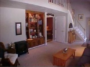 5 Tsienneto Rd UNIT 15, Derry, NH 03038