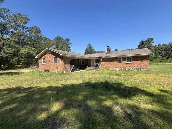 13290 State Highway 242 N, Garland, NC 28441