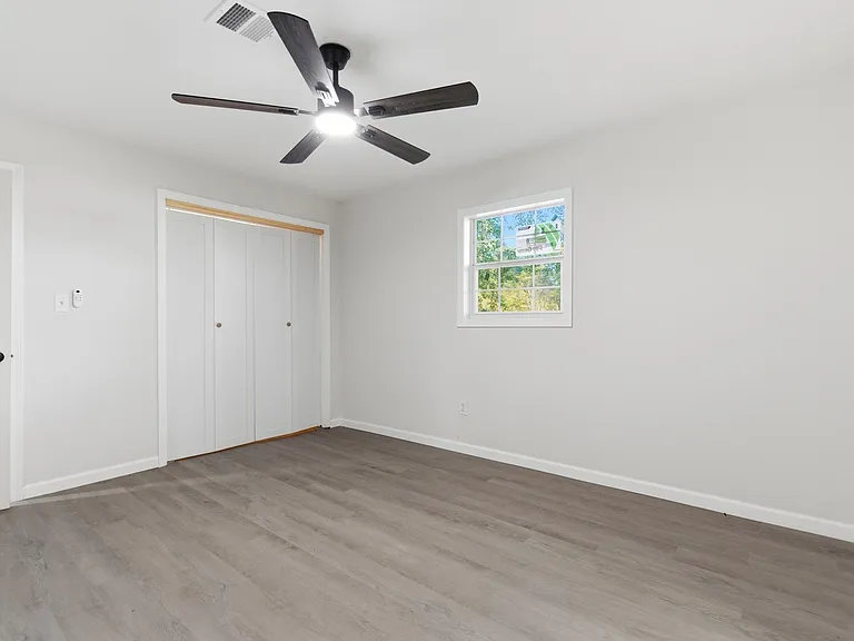 452 Scenic Dr — Photo 14