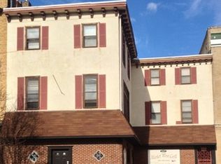 229 Market St, Camden, NJ 08102