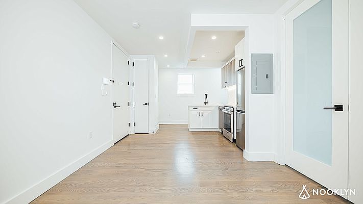 1st image of 282 E 32nd St #3C