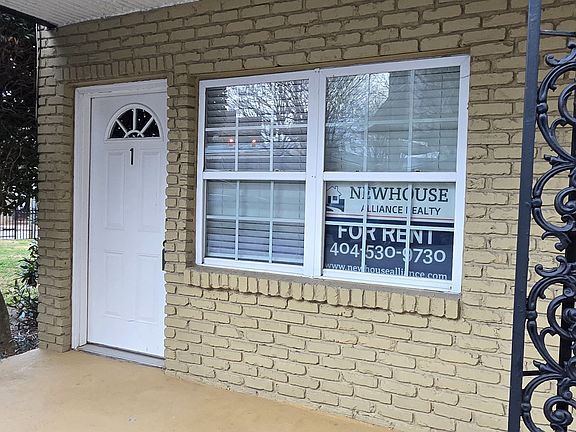 2nd image of 21 Delmont Dr NE APT 1