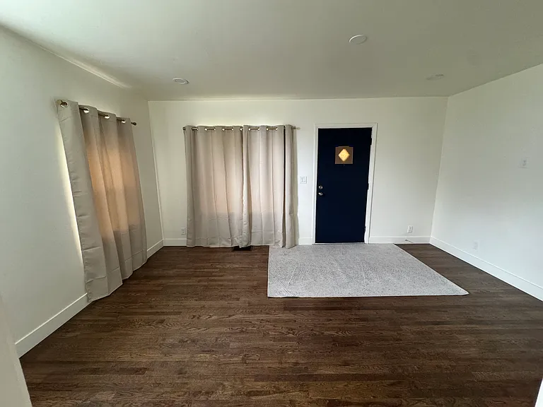 4312 Benton St — Photo 17