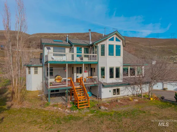 965 Horse Ln, Lewiston, ID 83501