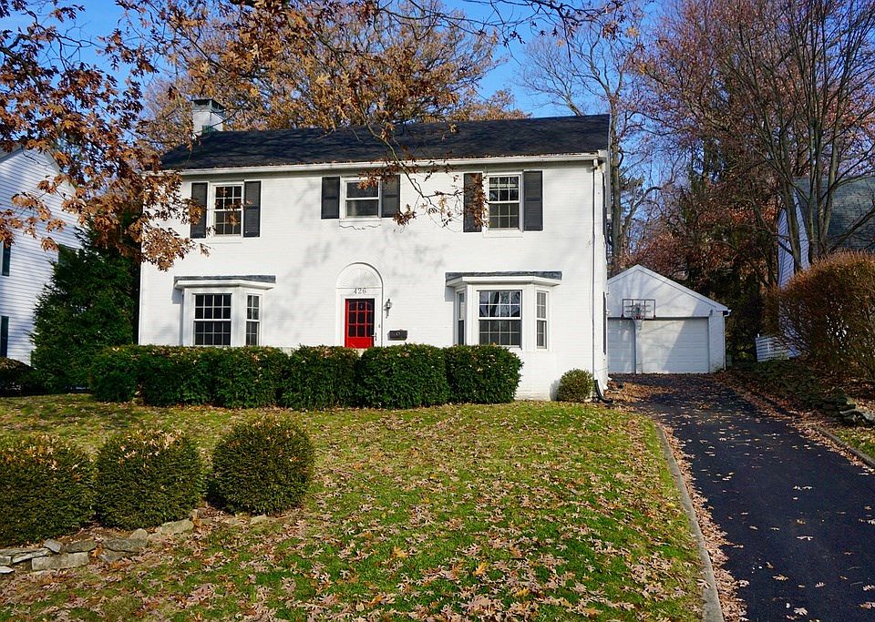 1st image of 426 Forest Hill Dr