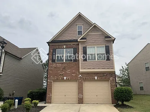 3911 Lake Manor Way Photo 1