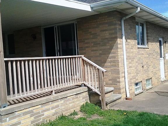 2nd image of 4732 Brook Ln