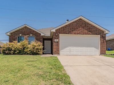 10412 Barber Ln, Benbrook, TX, 76126